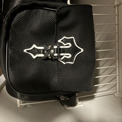 trap star sholder bag
