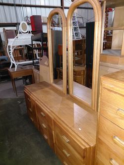 Basset Dresser 
