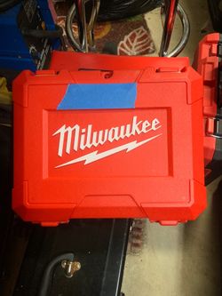 Milwaukee m18 right angle drill case
