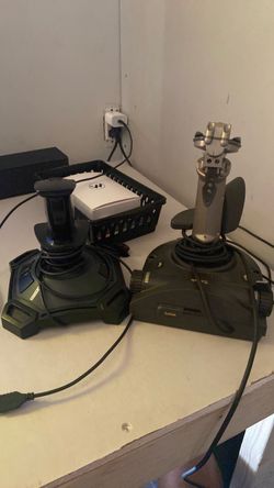 Logitech Attack 3 with Saitek Cyborg 3D Gold, joysticks.