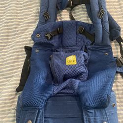 Lillie Baby Baby Carrier