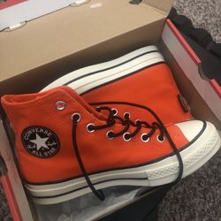 Converse orange Special Edition
