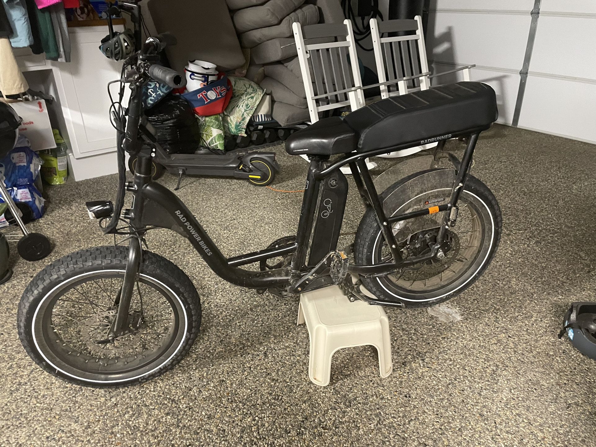 Rad Power E-bike With Double Hydros New Front Tire Replace The Screen, A New Rotor And Pegs