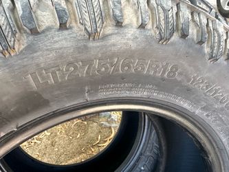 2 Llantas 275/65/r18 buenas condiciones