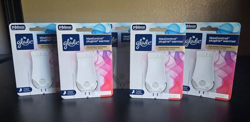 Glade PlugIns MaxControl Warmer – Lot of 5