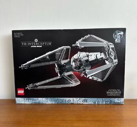 LEGO Star Wars UCS TIE Interceptor 75382 **Brand New**