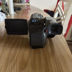 Pnasonic Video Camera