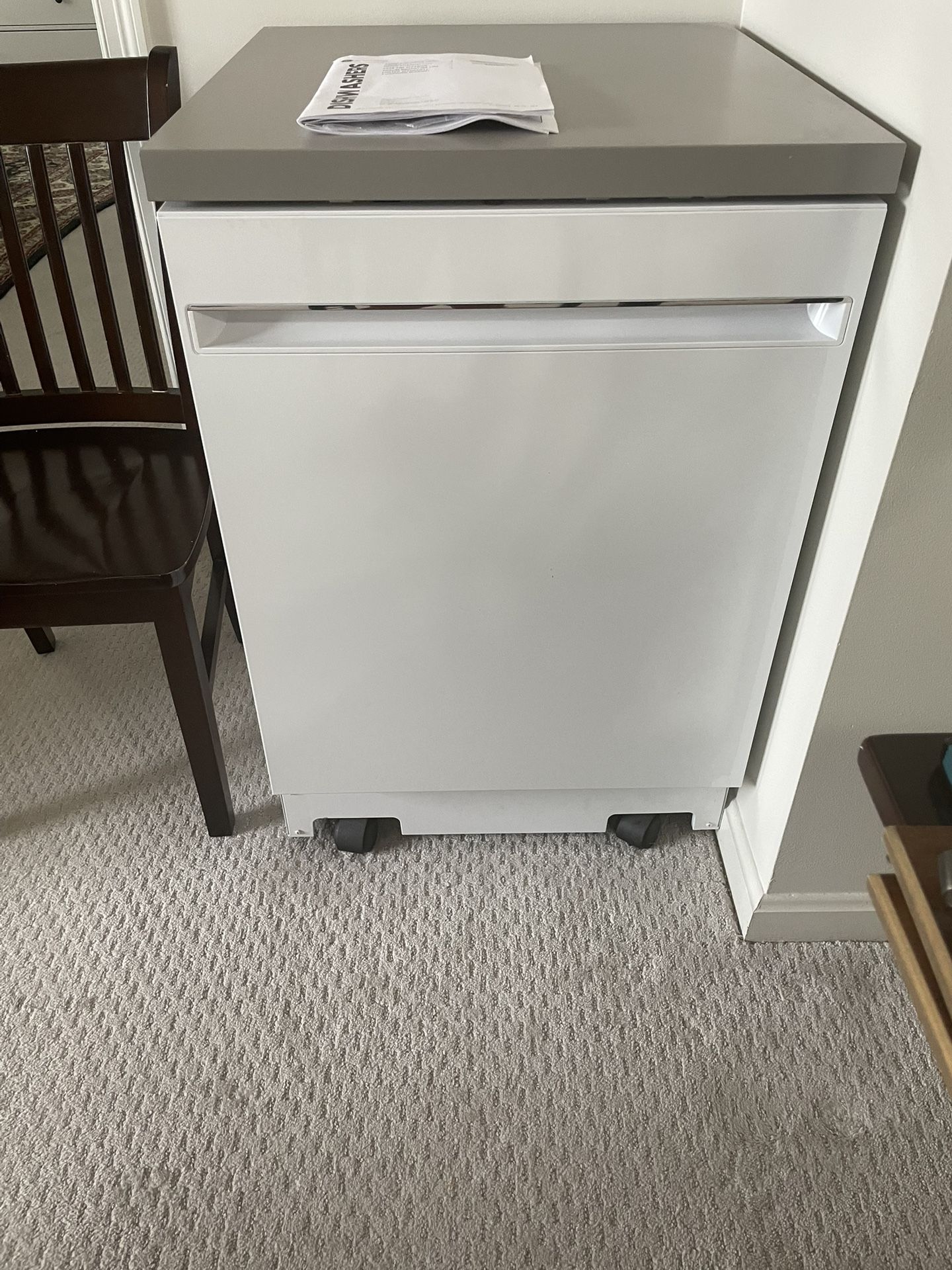 Barely Used 24” GE Portable Dishwasher