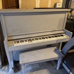 Free Estey Piano