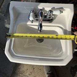 Compact Sink