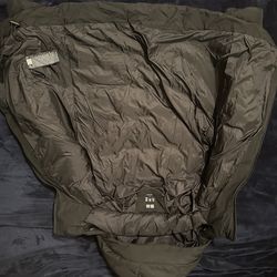 🔥 UNIQLO Seamless Down Parka – Black – Like New 🔥