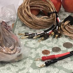 Speaker Cable 12 Gauge With 8 Banana Plugs