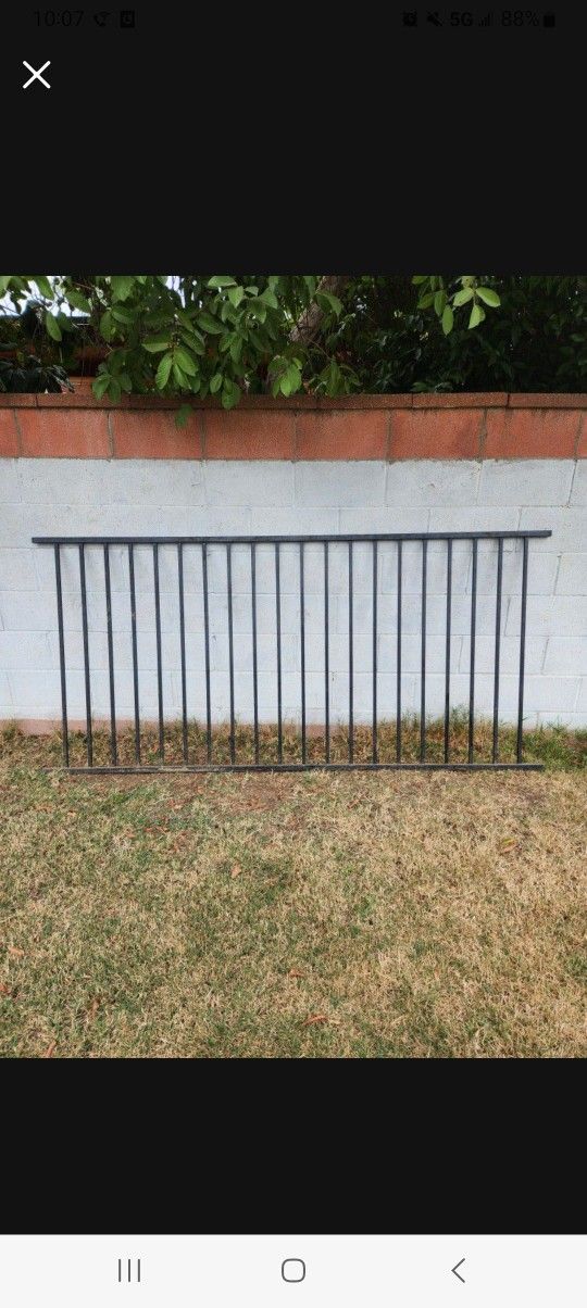 1 Metal Fence   94" L x 44" H