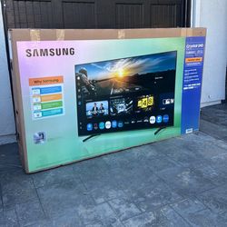85 “ Samsung smart 4K CRYSTAL HDR TV 120HZ