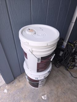 2 Adirondack BEHR
ULTRA
PAINT & PRIMER