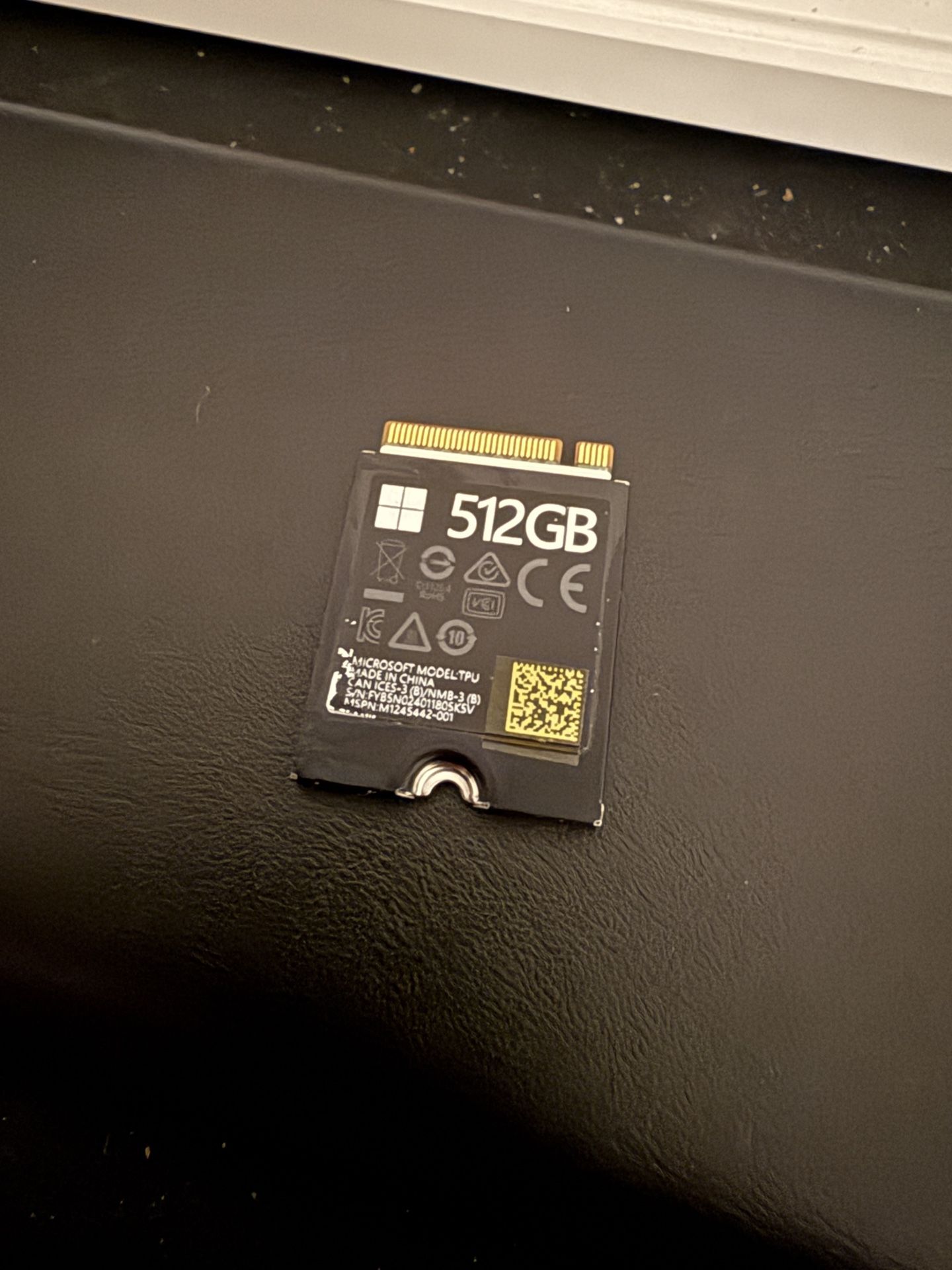 512 GB SSD