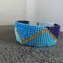 Beaded bracelet