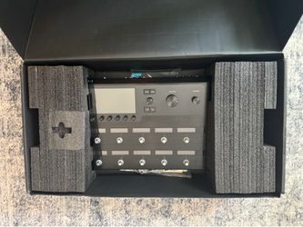 Line 6 Helix Floor New Open Box