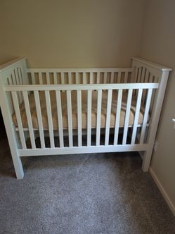 Kendall Convertible Crib