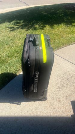 Suit case