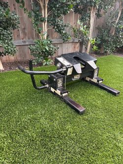 Husky 16K Fifth Wheel Hitch Roller