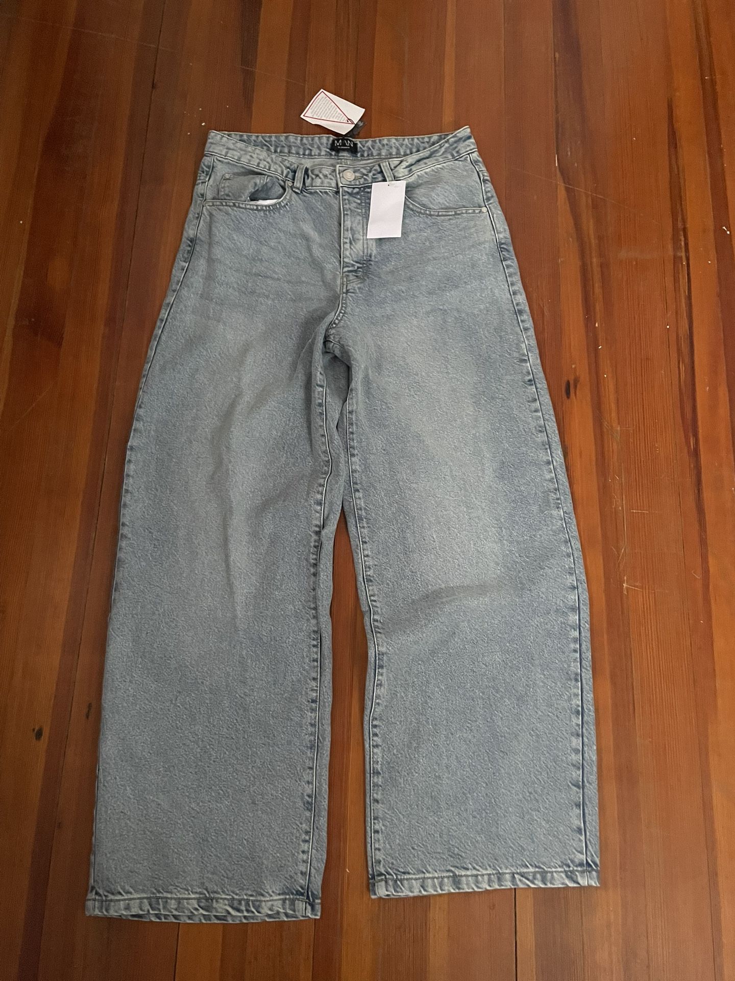 Brand New Baggy Jeans 32’