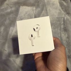 AirPod 4s