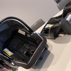 Graco Snugride 35 Lite LX Car seat