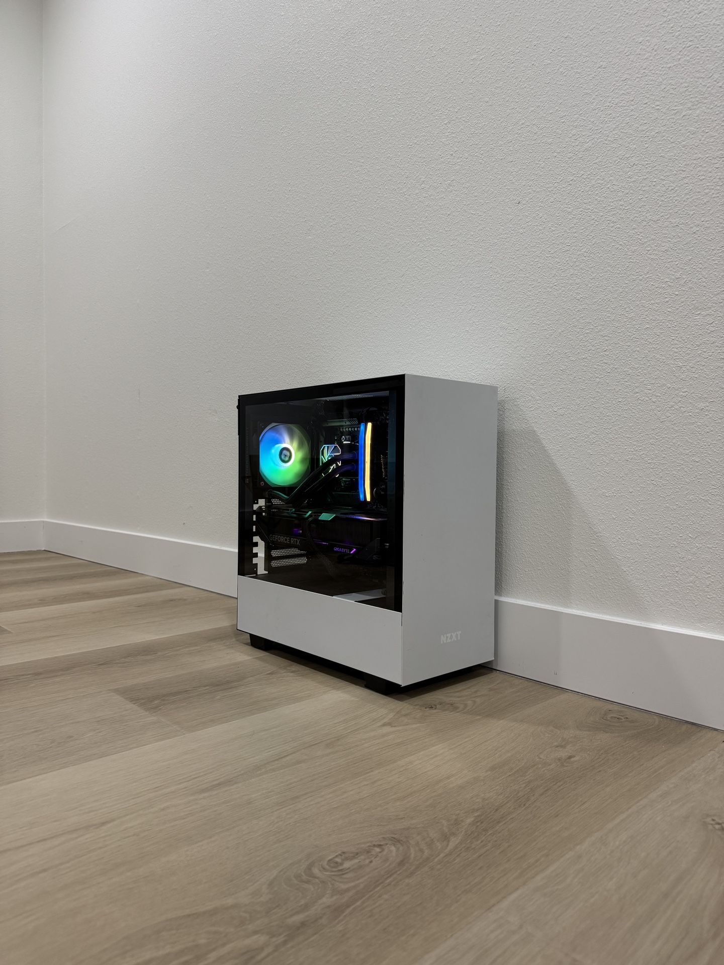 High End RTX 5080 Gaming PC