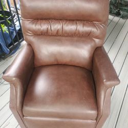 Power Lift Reclining Leather Chair. NO TRADES