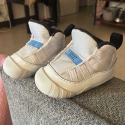 Baby Shoes 