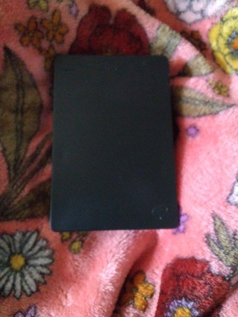 PS4 SEAGATE GAME DRIVE 4TB WITH GAMES