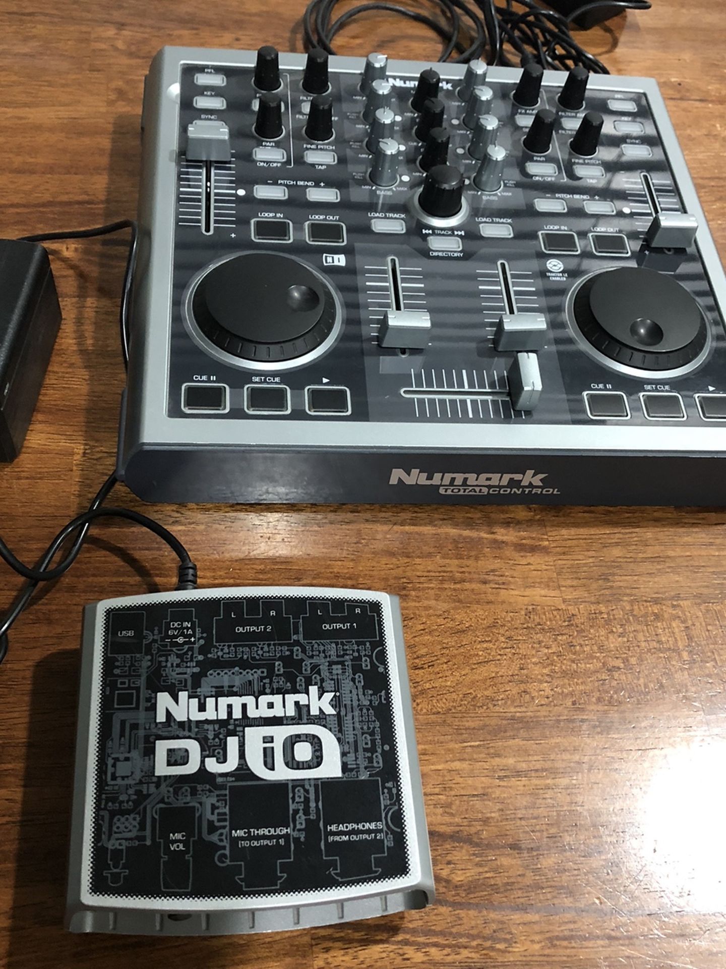 Numark Total Control With DJ IO Sound Card