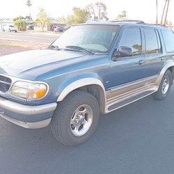 1998 Ford Explorer