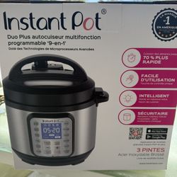 Instant Pot Duo Plus 9-in-1 Multi-Use Programmable Pressure Cooker 3-Quart