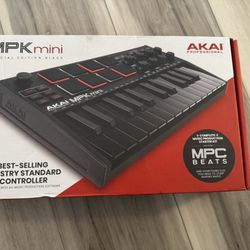Akai Professional MPK Mini MK3 - 25 Key USB MIDI Keyboard Controller With 8 Backlit Drum Pads, 8 Knobs, Music Production Software and Native Instrumen