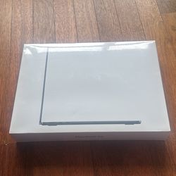 Apple Laptop MacBook Air 13inch M2 16GB RAM - 256GB SSD NEW SEALED 