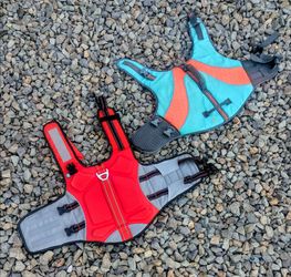 2  DOG / PET  LIFE-JACKETS    size M
