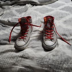 converse shoes