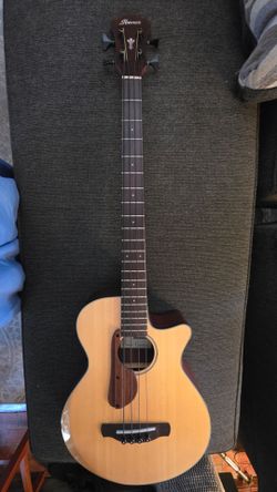 Ibanez AEGB30E NTG acoustic bass