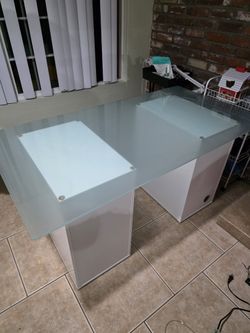 Glass Top Desk With 2 Matching Chairs