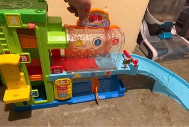 Fisher-Price Little People Car Wash Playset