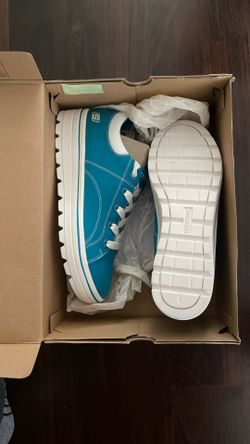 Woman Shoes