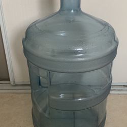 Water Containers 5 Gallons