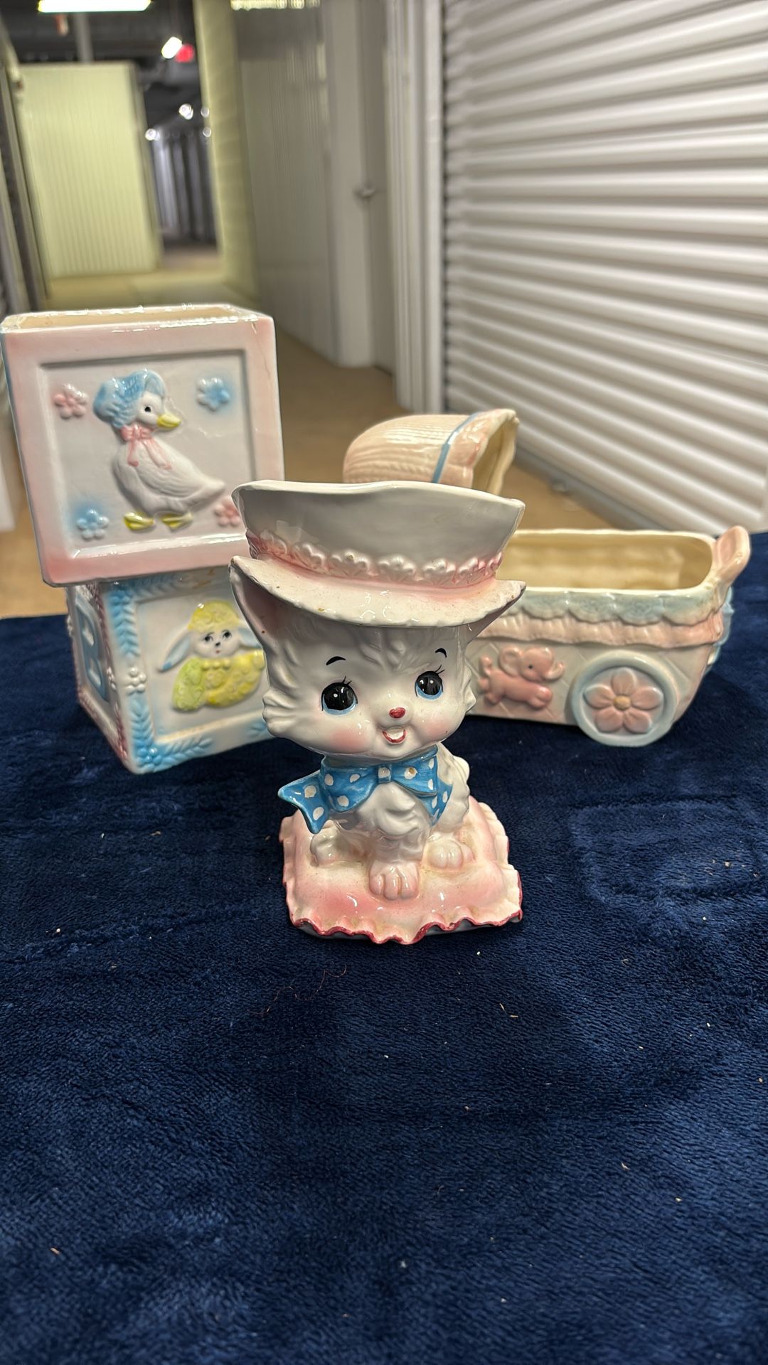Baby Room Figurines