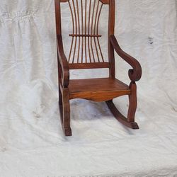 Plant Holdet /doll Chair