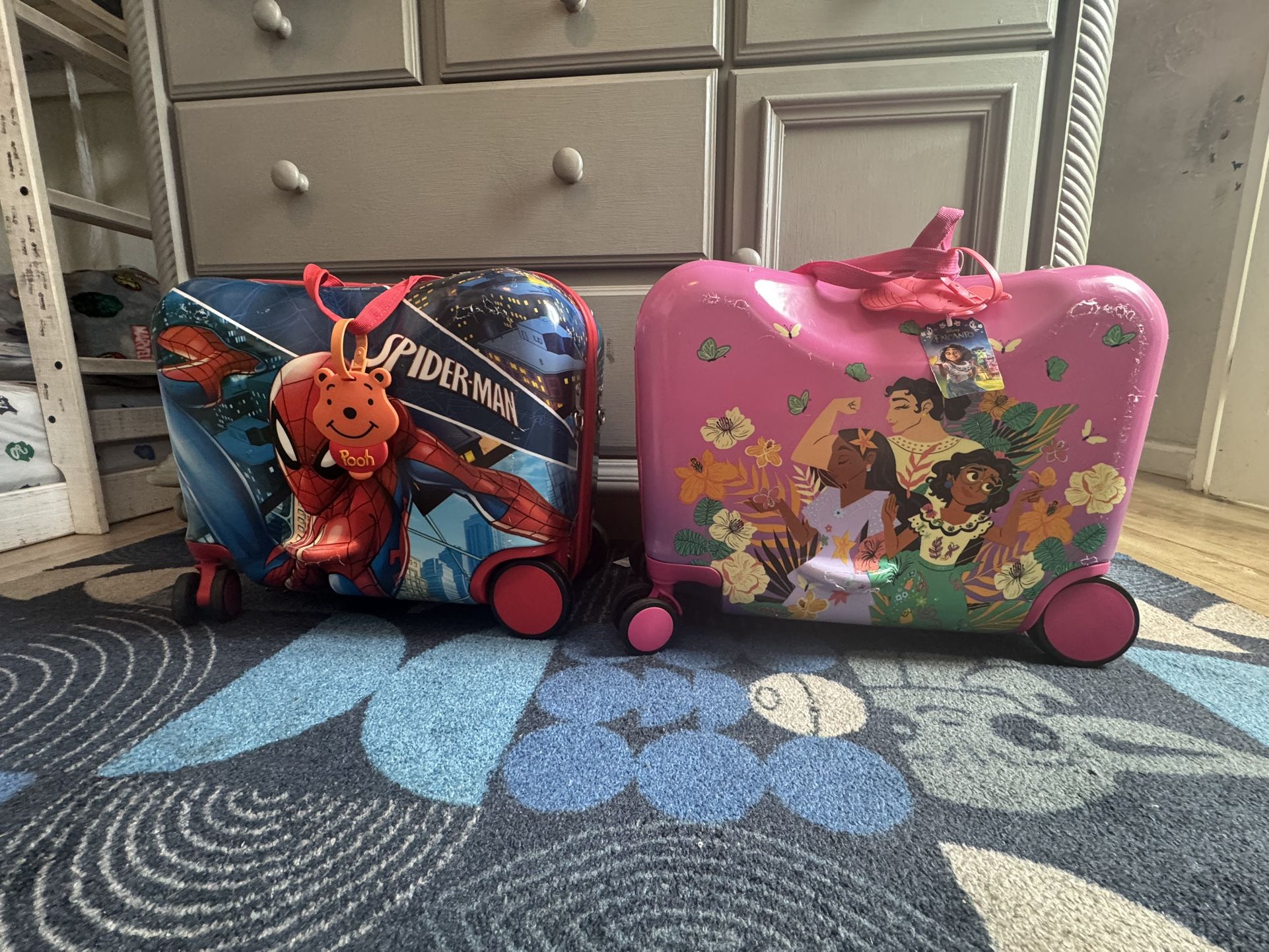 Encanto Kids Luggage