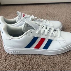Adidas Shoes Size 10