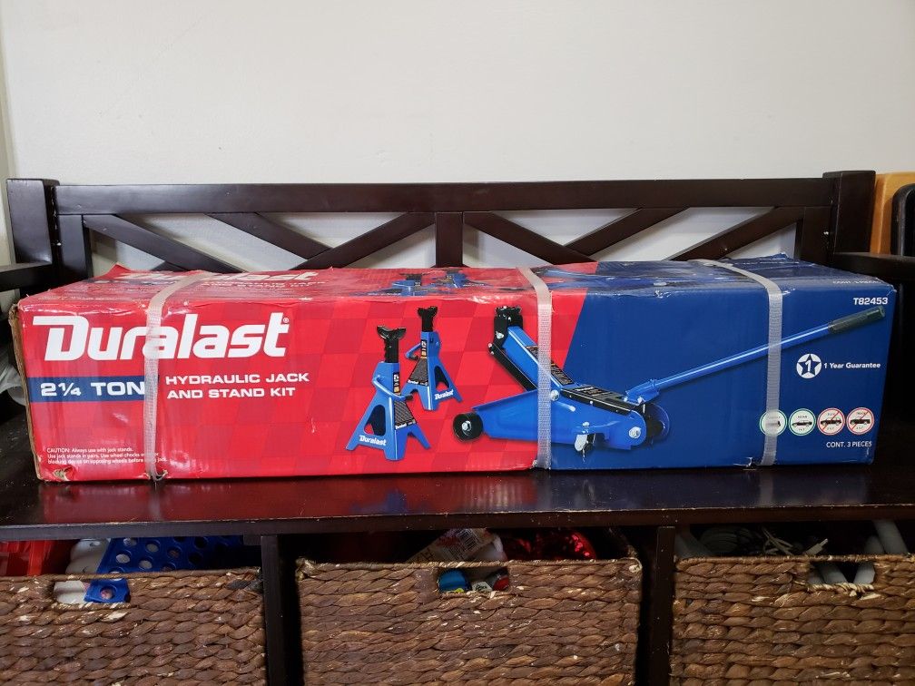 Duralast 2 1/4 Ton Jack & Stand Kit