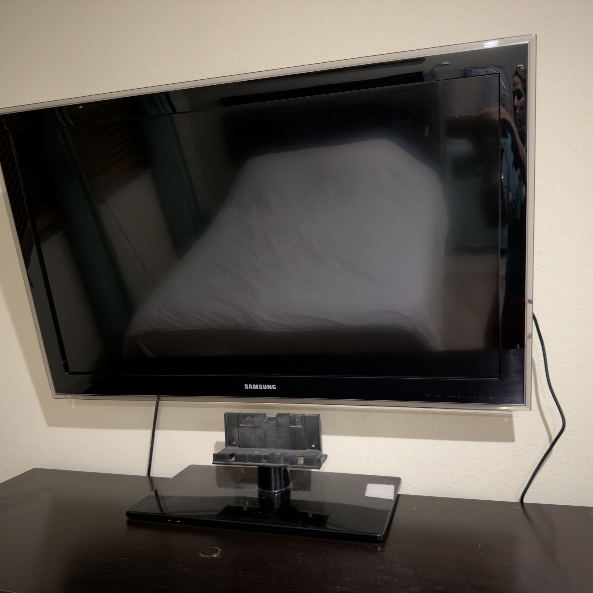 Tv Samsung. LN40D550 40 Inch